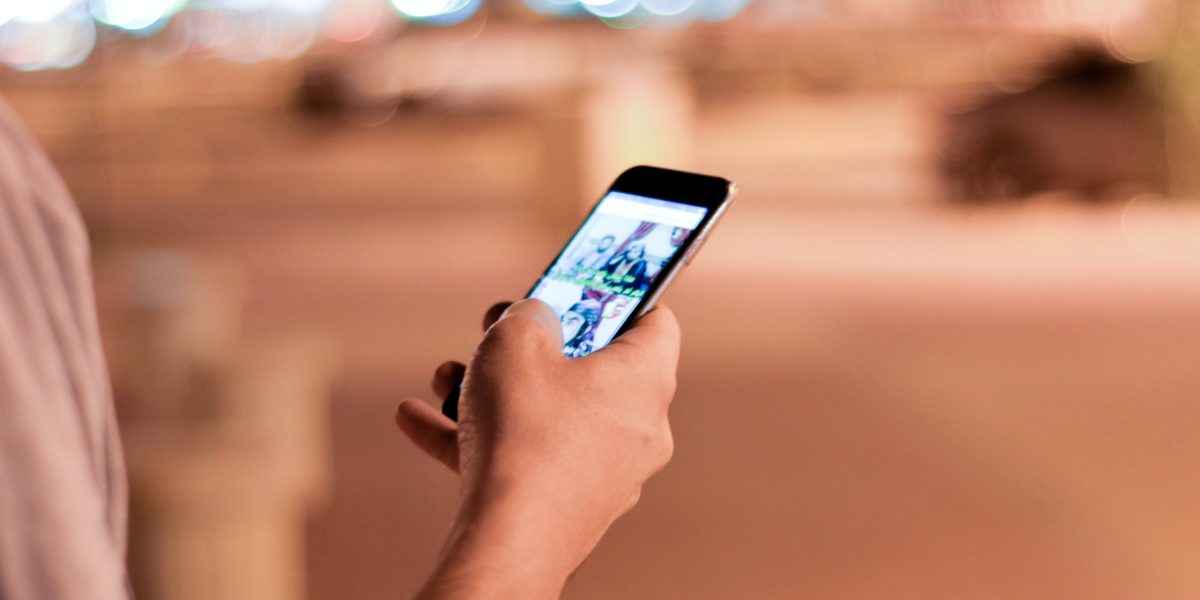 Mobile device Mobile device